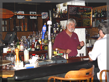 カクテルラウンジ